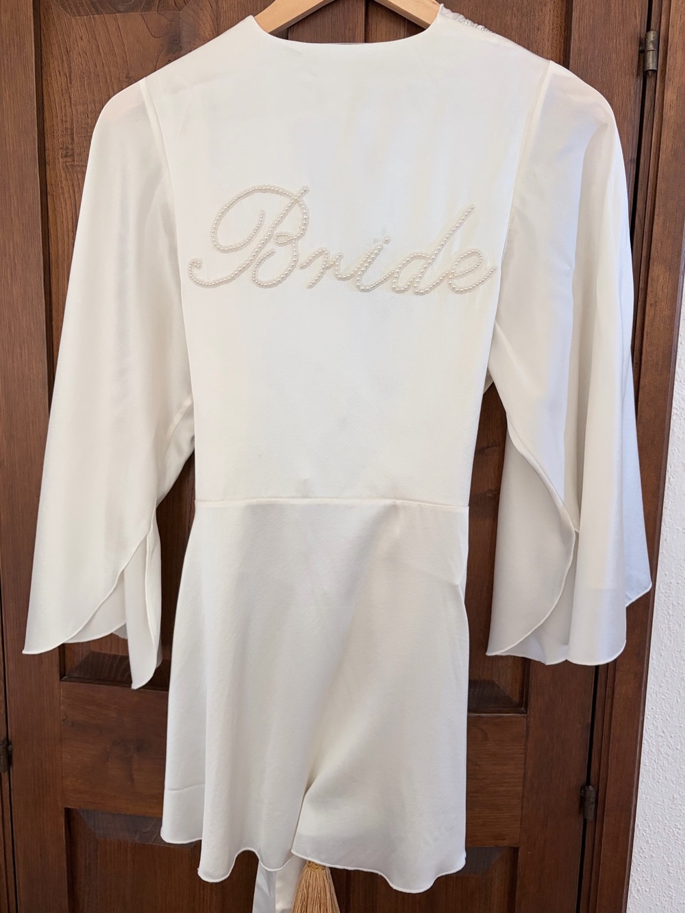 Fleur du Mal BRIDE EMBROIDERED ANGEL SLEEVE ROBE